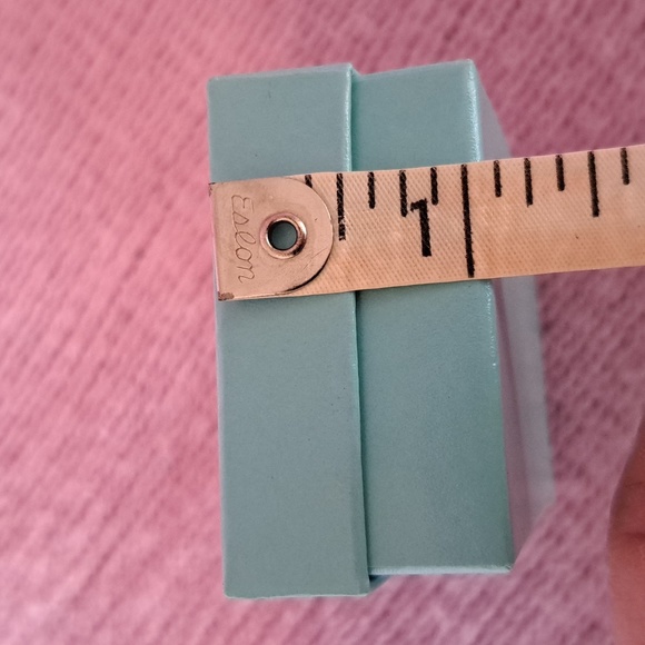 Tiffany Box - Picture 9 of 9